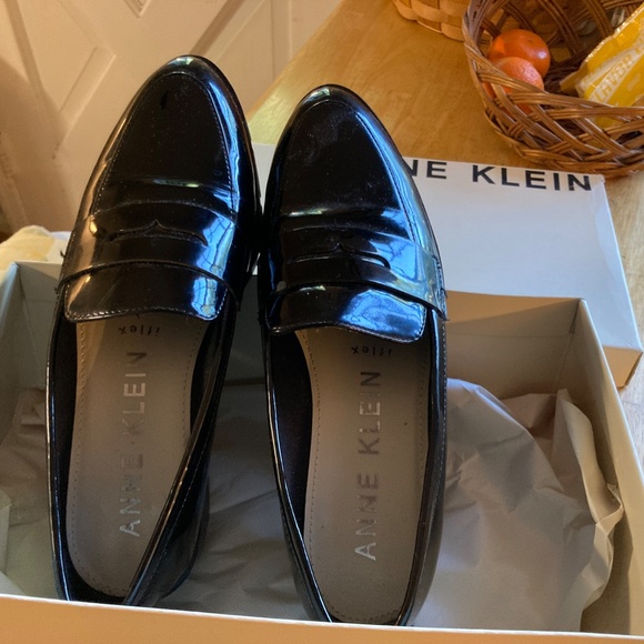 Anne Klein Loafers - Picture 2 of 4